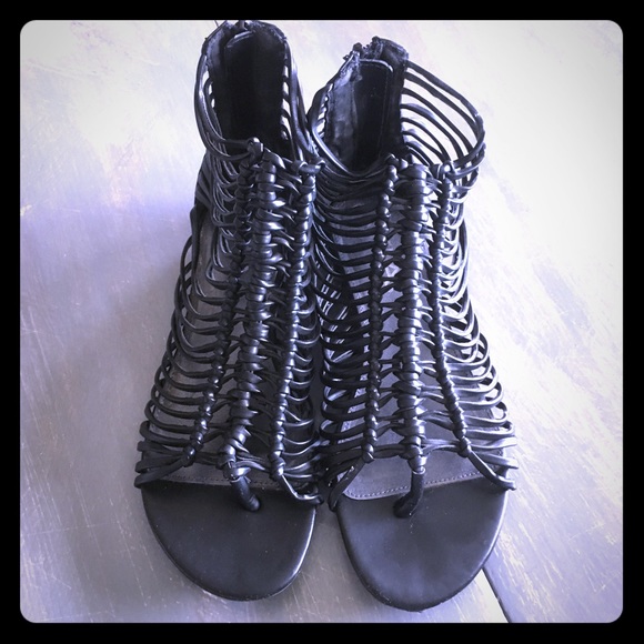 Mia Shoes - MIA strappy black sandals
